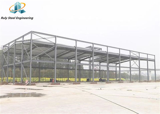 Q355b ইস্পাত কাঠামো মাল্টি স্প্যান গুদাম / প্রিফ্যাব্রিকেটেড বিল্ডিং / টায়ার কারখানা