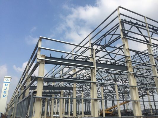 প্রাক ইঞ্জিনিয়ারিং স্টিল স্ট্রাকচার কর্মশালা হালকা ইস্পাত শিল্প কারখানা গুদাম