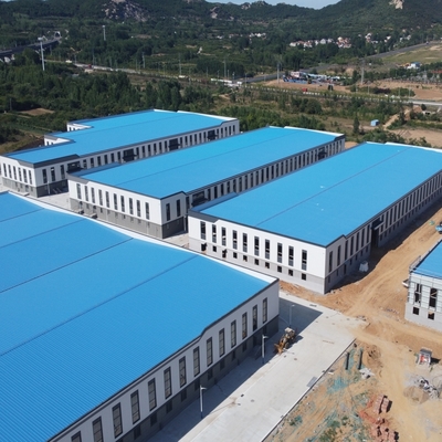 প্রিফ্যাব স্টিল স্ট্রাকচার গুদাম H-Section Beams সঙ্গে 50 বছর জীবনকাল