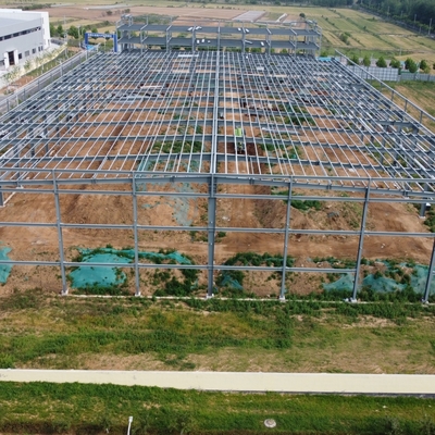 গ্লাস উল স্যান্ডউইচ প্যানেল সহ প্রিফ্যাব স্টিল গুদাম 150m x 40m